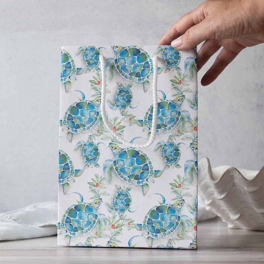 水の色のウミガメビーチクリスマス ミディアムペーパーバッグ
