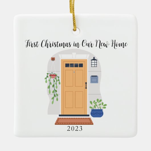水の色のドアの初めてのクリスマスを私たちの新しい家 セラミックオーナメント (正面)