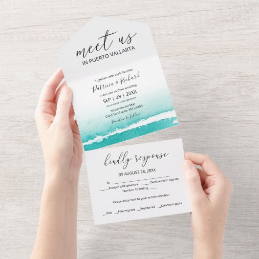 水の色のビーチカリブの先の結婚式 オールインワン招待状 (貼ってはがせる)