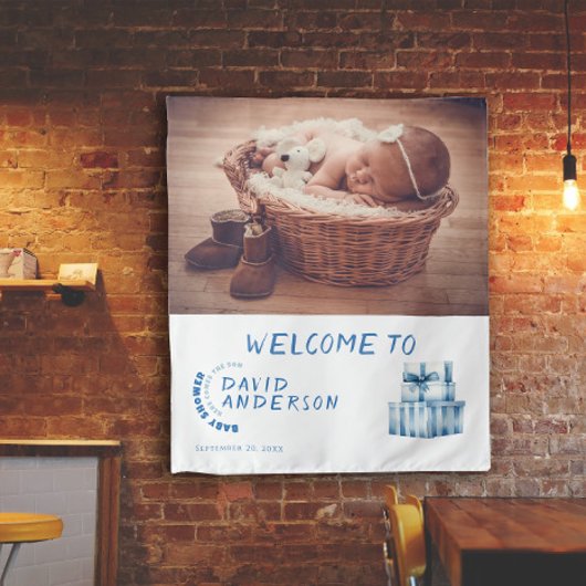 水の色のミニマルな赤ちゃんシャワー男の子の写真 タペストリー