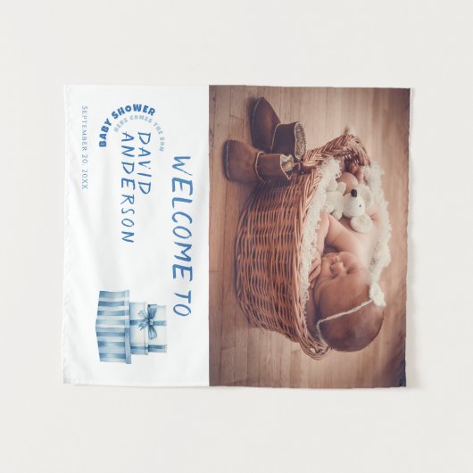 水の色のミニマルな赤ちゃんシャワー男の子の写真 タペストリー (正面(横))