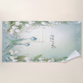 水の色のリリーオブザバレータオルビーチ ビーチタオル (正面)