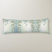 水の色のリリーオブザバレー抱き枕 ボディピロー (裏面)