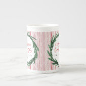 水の色のリース+ストライプクリスマスのホリデーギフト ボーンチャイナマグカップ (正面)