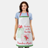 水の色の休日をパーソナライズおばあちゃん エプロン (着用した状態)