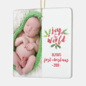 水の色の喜びを世界にベビーの初めてのクリスマス セラミックオーナメント (左)