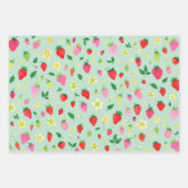 水の色の夏のイチゴのギフトラップ ラッピングペーパーシート (正面2)