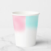 水の色の性別が明らかに 紙コップ (右)