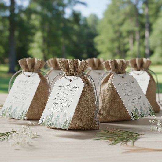 水の色の松の木の森の結婚式の日付を保存 ギフトタグ