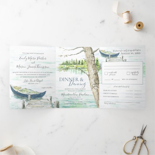 水の色の湖ブルーカヌー結婚のオールインワンインベイ 三つ折りカード (内部)