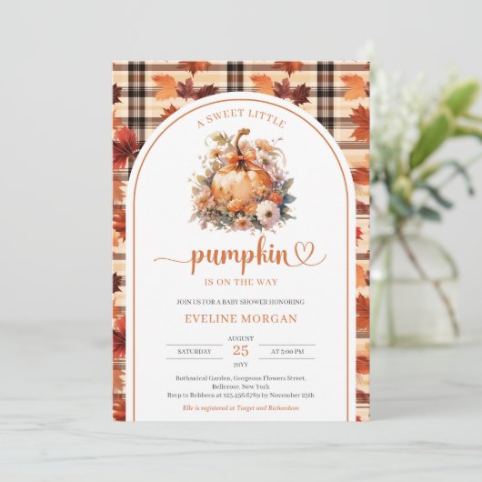 水の色の甘い小さなかぼちゃの秋フローラ女の子 招待状 (スタンド正面)