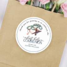 水の色の男の子の最初の神聖な聖餐会ありがとう