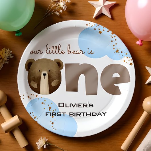 水の色の私たちの小さなクマは1つのベビーの誕生日 ペーパープレート