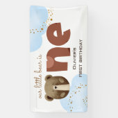 水の色の私たちの小さなクマは1つのベビーの誕生日 横断幕 (縦)