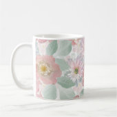 水の色の繊細な花。 コーヒーマグカップ (左)