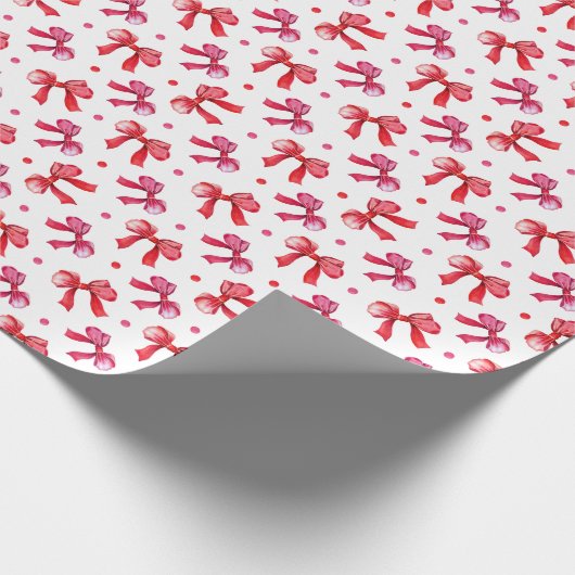 水の色の赤い弓クリスマスホリデーギフト ラッピングペーパー (角)