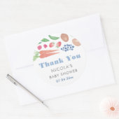 水の色の農家市場の少年の赤ちゃんシャワー好意 ラウンドシール (封筒)