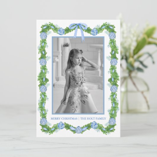 水の色の陳腐なオーナメントガーランドクリスマス シーズンカード (スタンド正面)