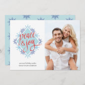 水の色の雪の上の平和と喜びの手書き シーズンカード (正面/裏面)