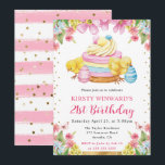 水の色イースターチックス春21st誕生日 招待状<br><div class="desc">水の色エレガントイースターチックス、カップケーキと卵のデザインピンク、黄色と青の春の花とピンクの背景ストライプ付き</div>