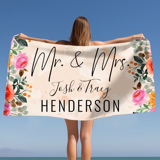 水の色スプラッシュ新婦結婚と新郎のフローラ ビーチタオル