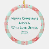 水の色ホットココア、キャンディーキャンズクリスマス セラミックオーナメント (裏面)