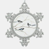 水の色マグパイファミリーバードツリー自然アート スノーフレークピューターオーナメント (正面)