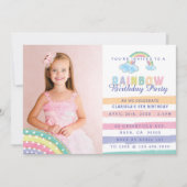 水の色レインボーストライプズ赤ちゃんシャワー招待状 招待状 (正面)
