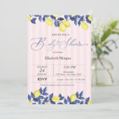 水の色レモンのピンクのストライプ赤ちゃんシャワー 招待状 (スタンド正面)
