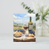 水の色ワインとブドウ園の背景 ポストカード (スタンド正面)