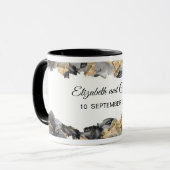 水の色ヴァネッサ黒と白マグカップ マグカップ (正面左)