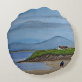 水の色絵を描のロマンチックな日のビーチ ラウンドクッション (裏面)