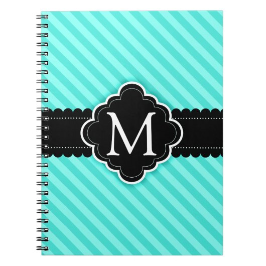 水の青い縞パターン黒のカスタムのモノグラム ノートブック (正面)