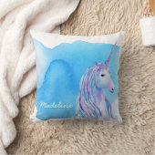 水の青くパーソナライズな水彩画のユニコーン クッション (ブランケット)