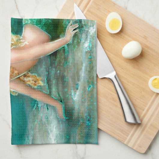 水の青の海の海岸のファンタジーの人魚 キッチンタオル (四つ折り)