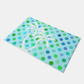 水の青緑のライムグリーンの水玉模様パターン ドアマット (アングル)