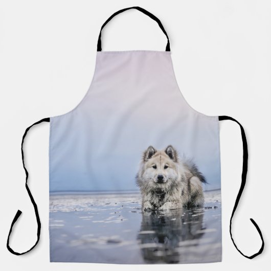 水の静かな体の犬 エプロン (正面)