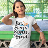 水は私の幸せな場所の食べ睡眠の繰り返しである、 Tシャツ