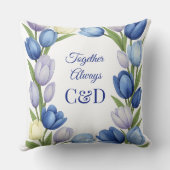 水エレガント色チューリップリース結婚ズブルーアイボリー クッション (裏面)