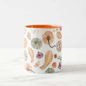 水カラフル色かぼちゃ模様 |秋の雰囲気 ツートーンマグカップ (中央)