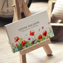 水カラフル色の花と赤ポピー