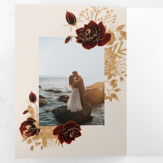 水カラー金ゴールドバラ三折結婚式招待状 三つ折り招待状 (内部最初)