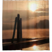 水シャワーカーテンの上の金色の日の出 シャワーカーテン (正面)