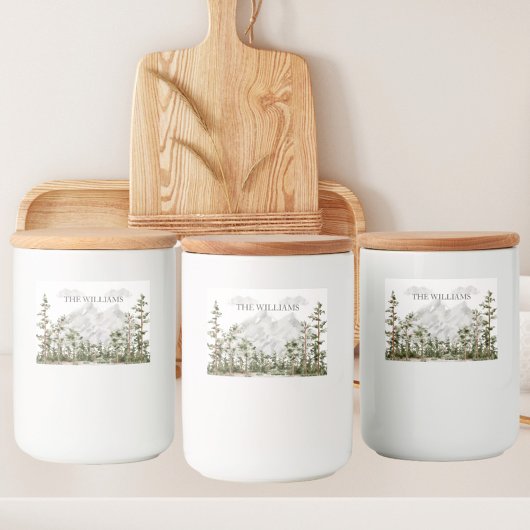 水パーソナライズされた色の山と森 フードラベル