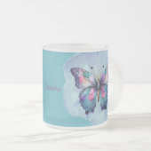 水パーソナライズされた色の蝶と花 フロストグラスマグカップ (正面右)