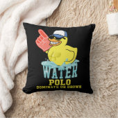 水ポロゴムダックが支配または溺れおもしろいる クッション (ブランケット)