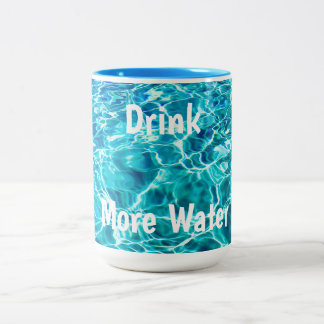 水マグを飲む ツートーンマグカップ