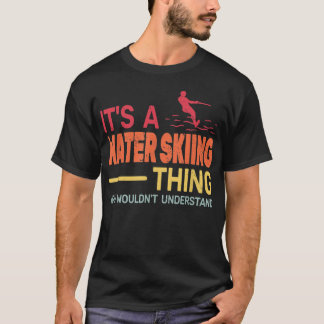 水上スキーの男性と少年の水上スキーv tシャツ