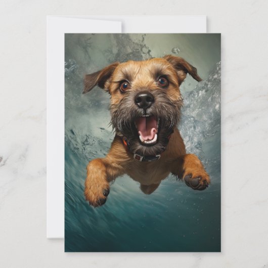 水中で泳ぐ遊び心のある犬のデザイン カード (正面)