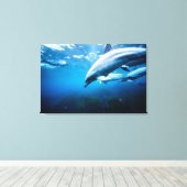 水中のイルカ キャンバスプリント (インサイチュ (ウッドフロア))
